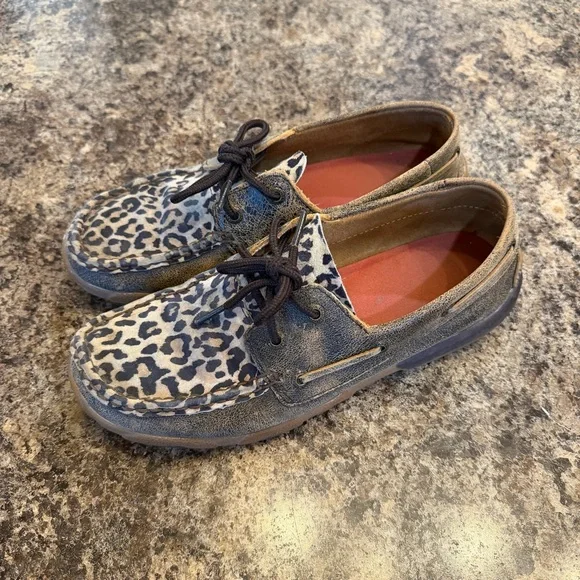 Twisted X Leopard Print Lace-Up Loafers size 8 - Picture 3 of 6